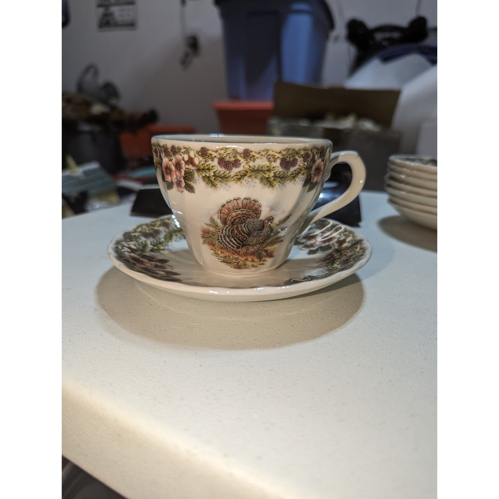 2 Vintage CHURCHILL THANKSGIVING TURKEY CUPS AND SAUCERS